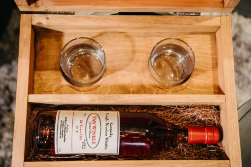 "Boss Man" Van Winkle Special Reserve 12 Year Handcrafted Gift Box - Image 3