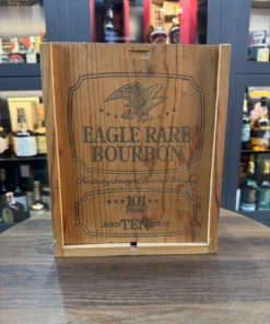 Alternative view of Eagle Rare 10 Year Old Gift Set - Lawrenceburg - 10 Year Old, 101 Proof [Wood Box & Glasses]