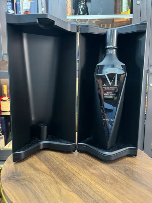 The Macallan M Black (2022 Release) - Image 2