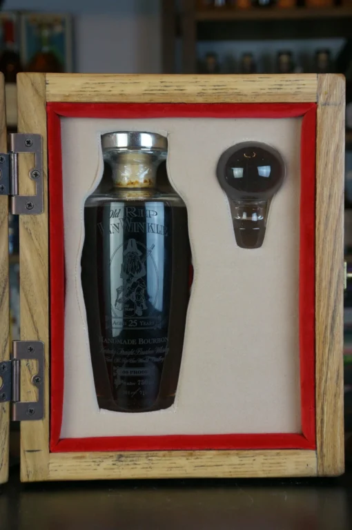 Pappy Van Winkle 25 Years Old Decanter, Old Rip Van Winkle 25 Year - Image 3