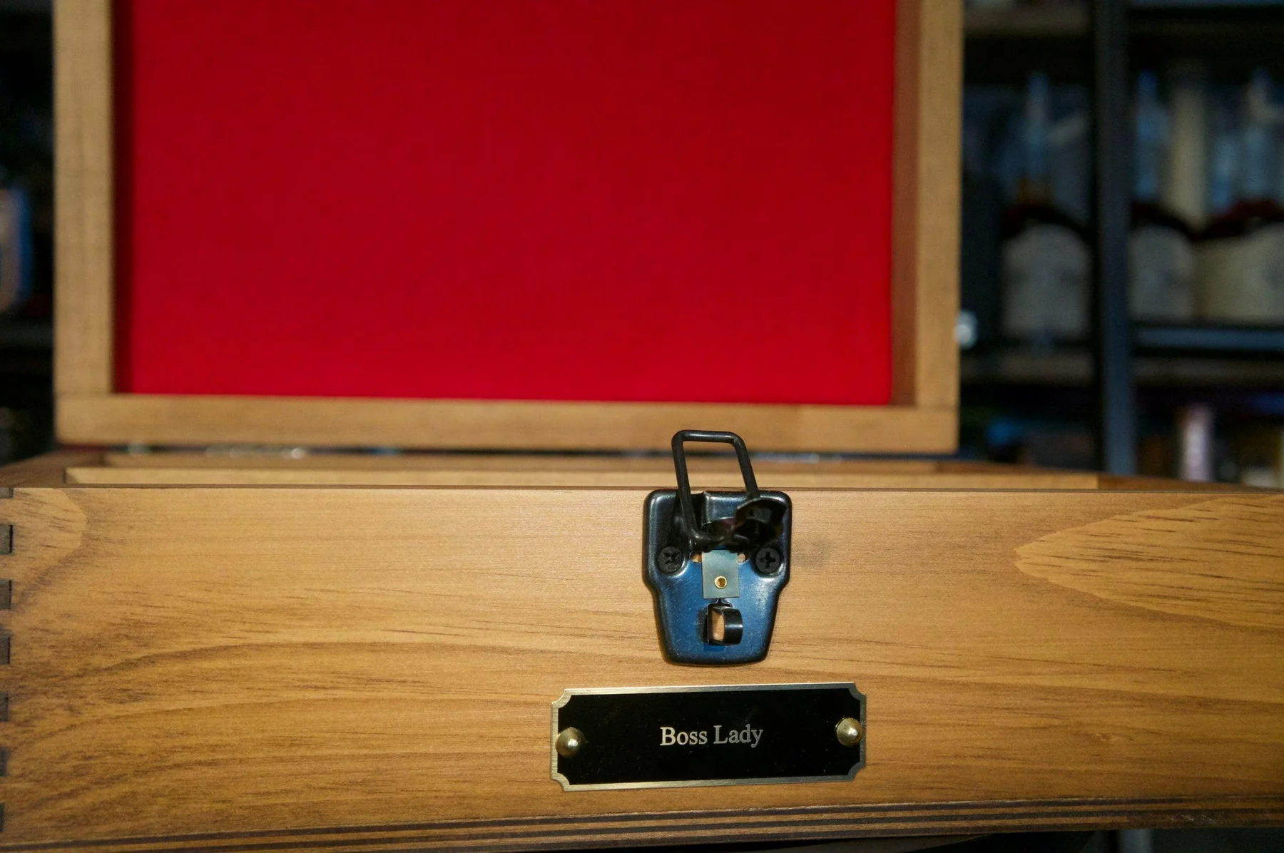 "Boss Lady" Pappy Van Winkle 23 Year Bourbon Handcrafted Gift Box - Image 2